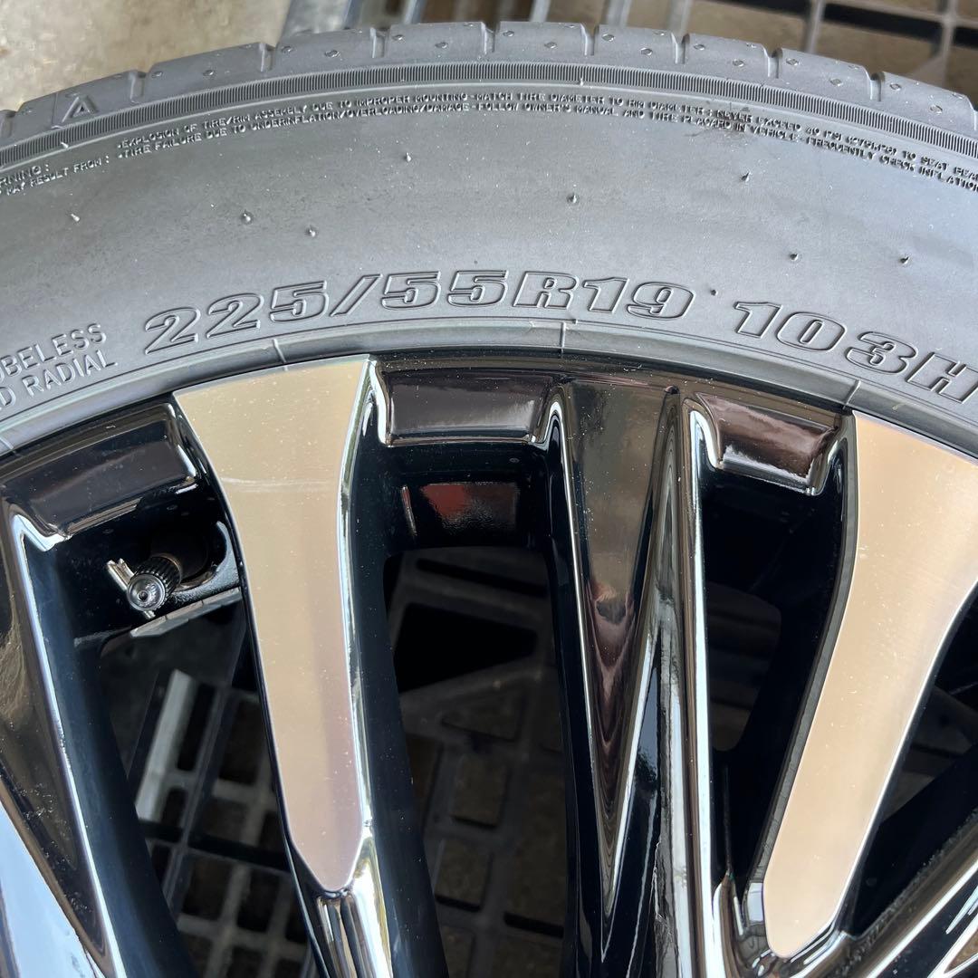 トヨタ 40 ヴェルファイア エグゼクティブラウンジ 純正 ホイール タイヤ