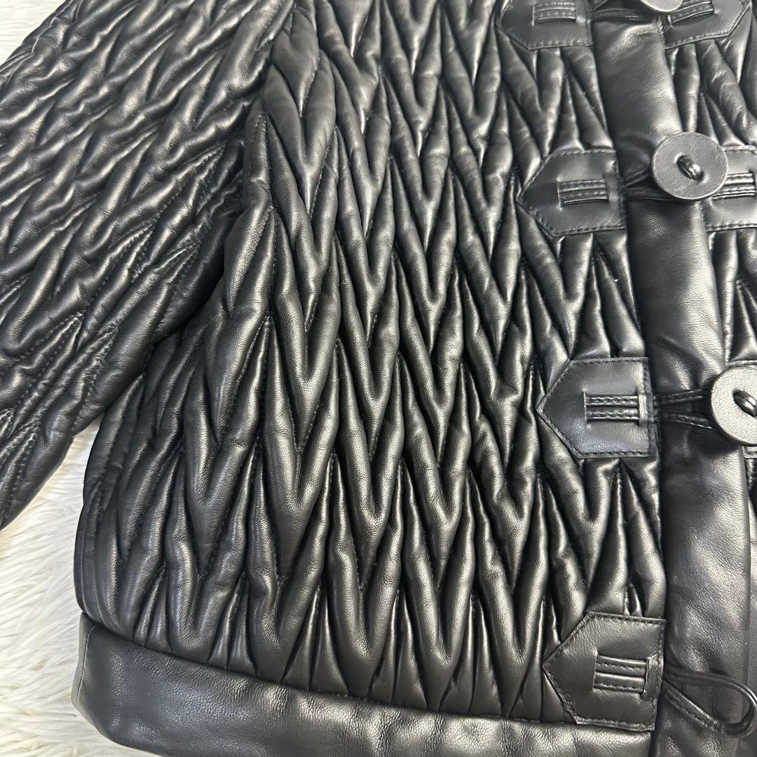 美品 EMPORIO ARMANI ブラックキルティングレザージャケットS~M