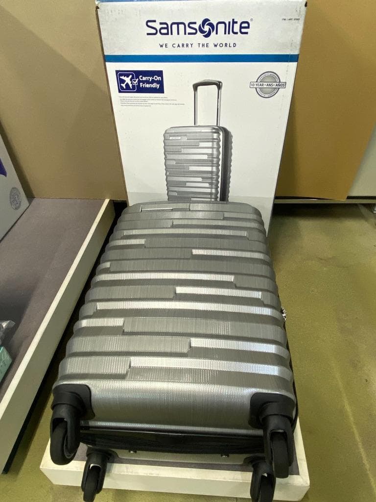 サムソナイト ジッププラス スーツケース 機内持ち込みサイズ シルバー