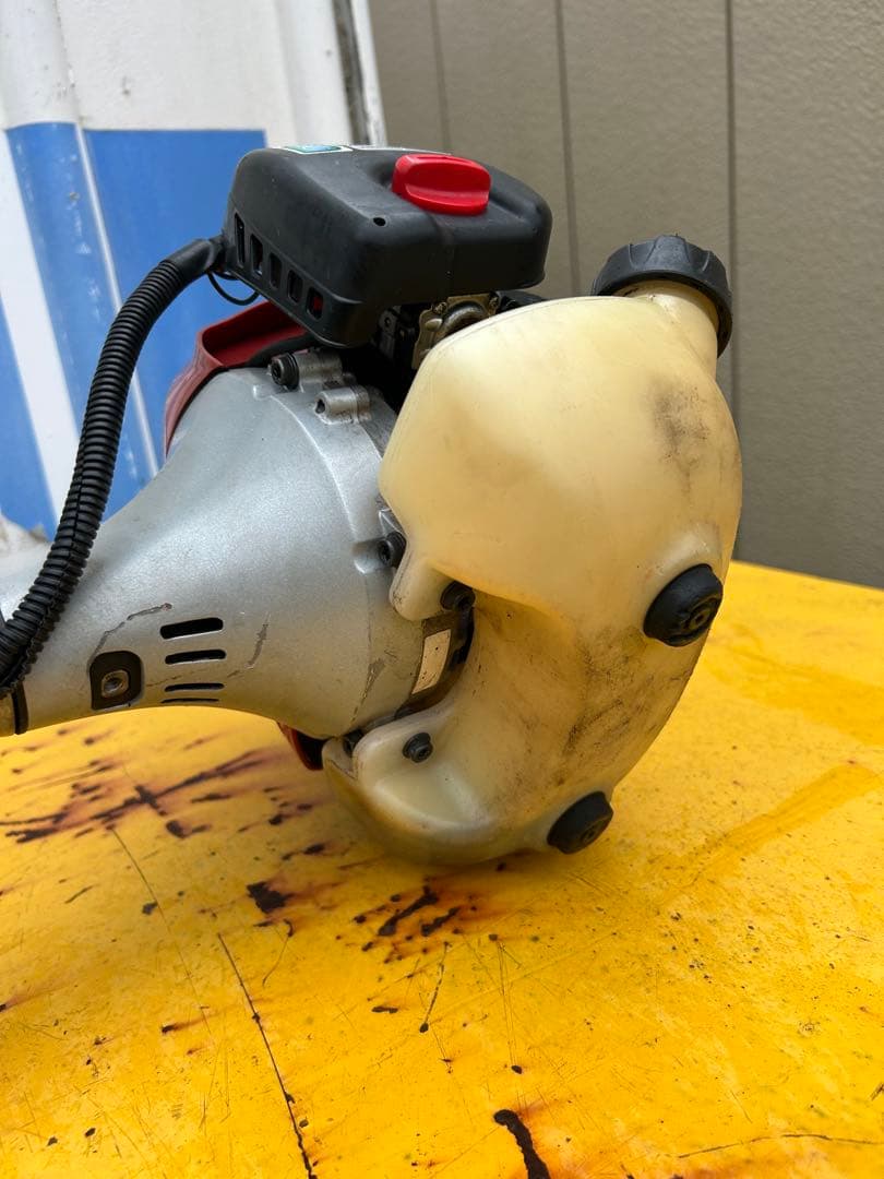 ゼノア草刈機　動作品　10番目写真部品足りない　取引限定