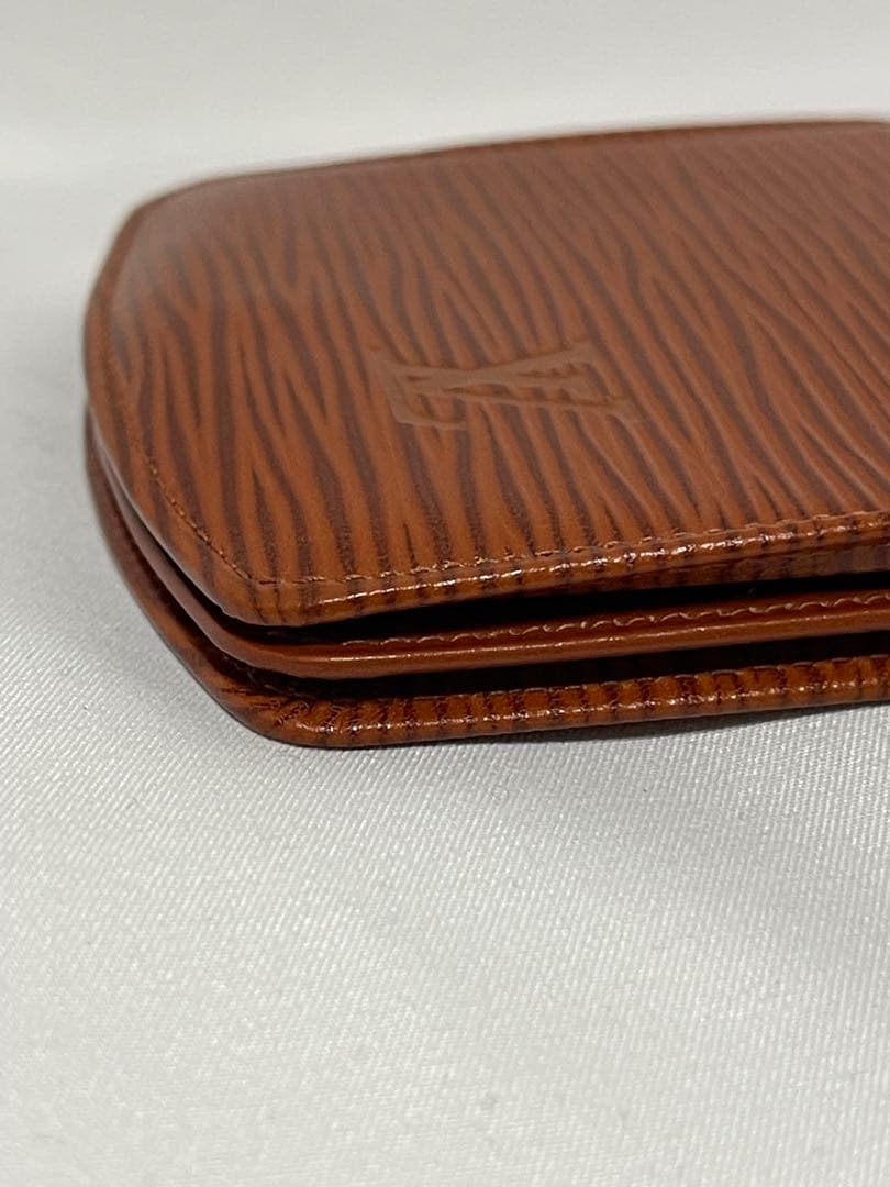 美品　LOUIS VUITTON キュベットスプール ケース 小銭入　エピ
