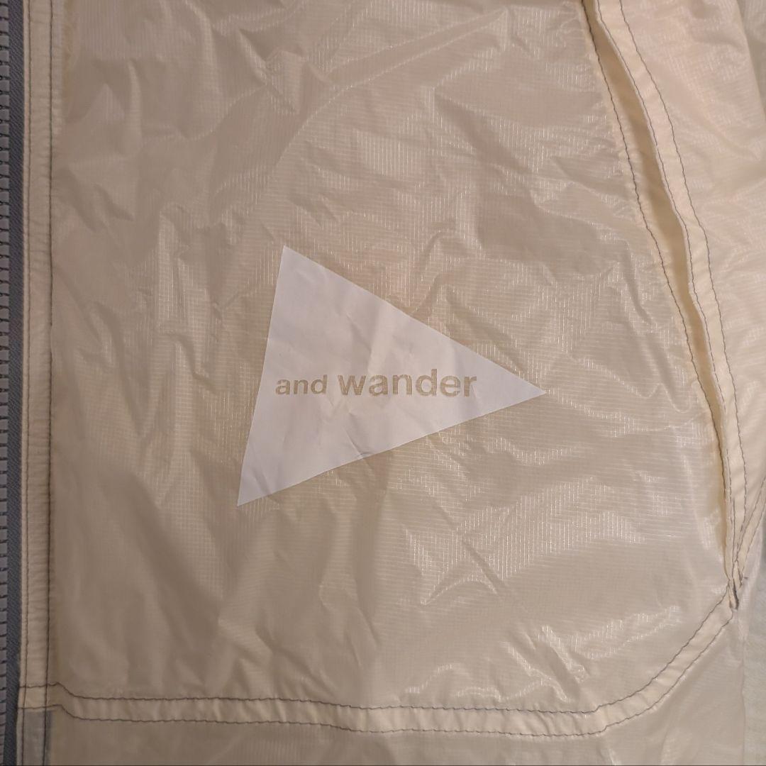 and wander アンドワンダー　fly rain long coat