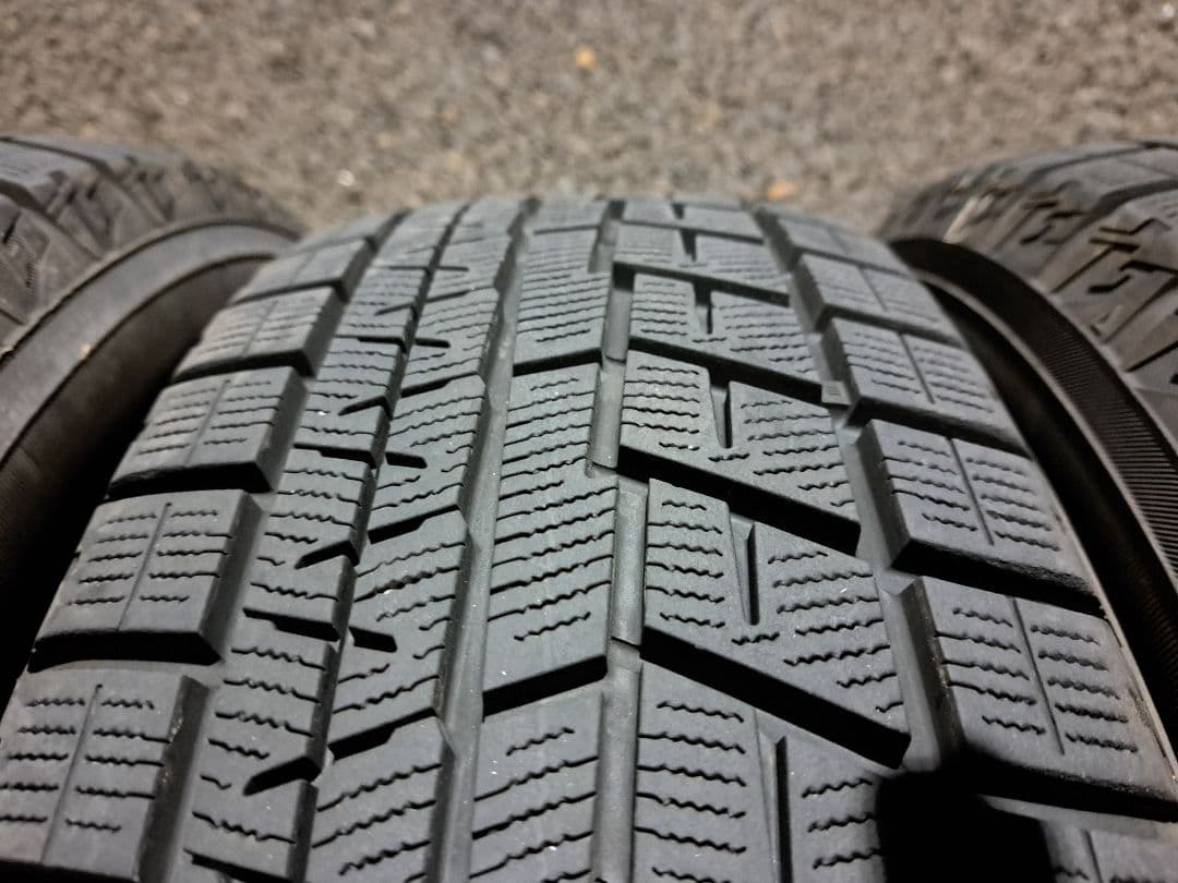 バリ山！195/65R15ゴム質良好22年製！大人気アイスガード！ 送料￥300
