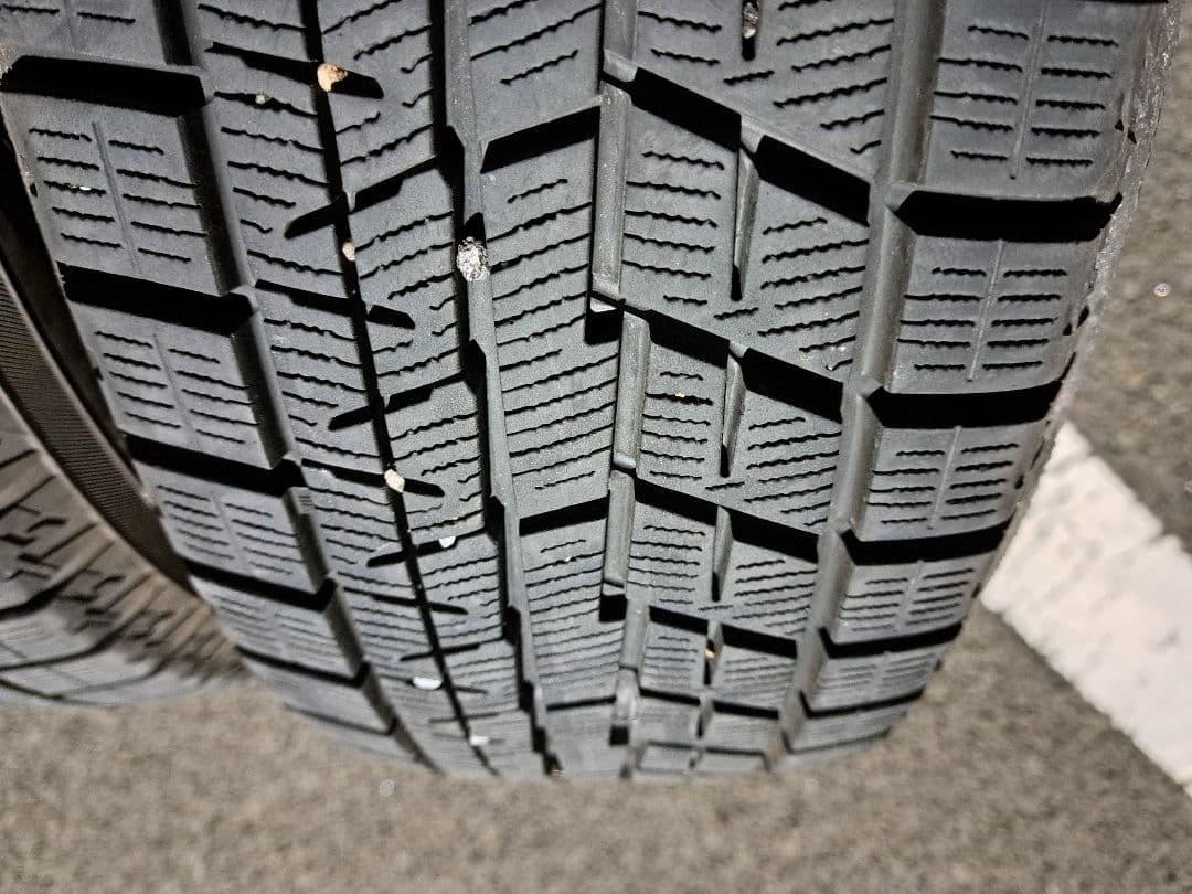 バリ山！195/65R15ゴム質良好22年製！大人気アイスガード！ 送料￥300