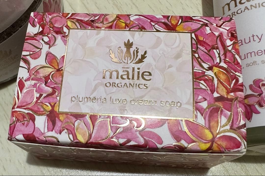 ボディソープ luxe cream soap, body polish & gloss