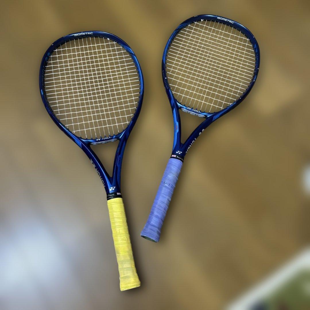 ヨネックス硬式テニスラケット　2本 E ZONE100L G2 イーゾーン