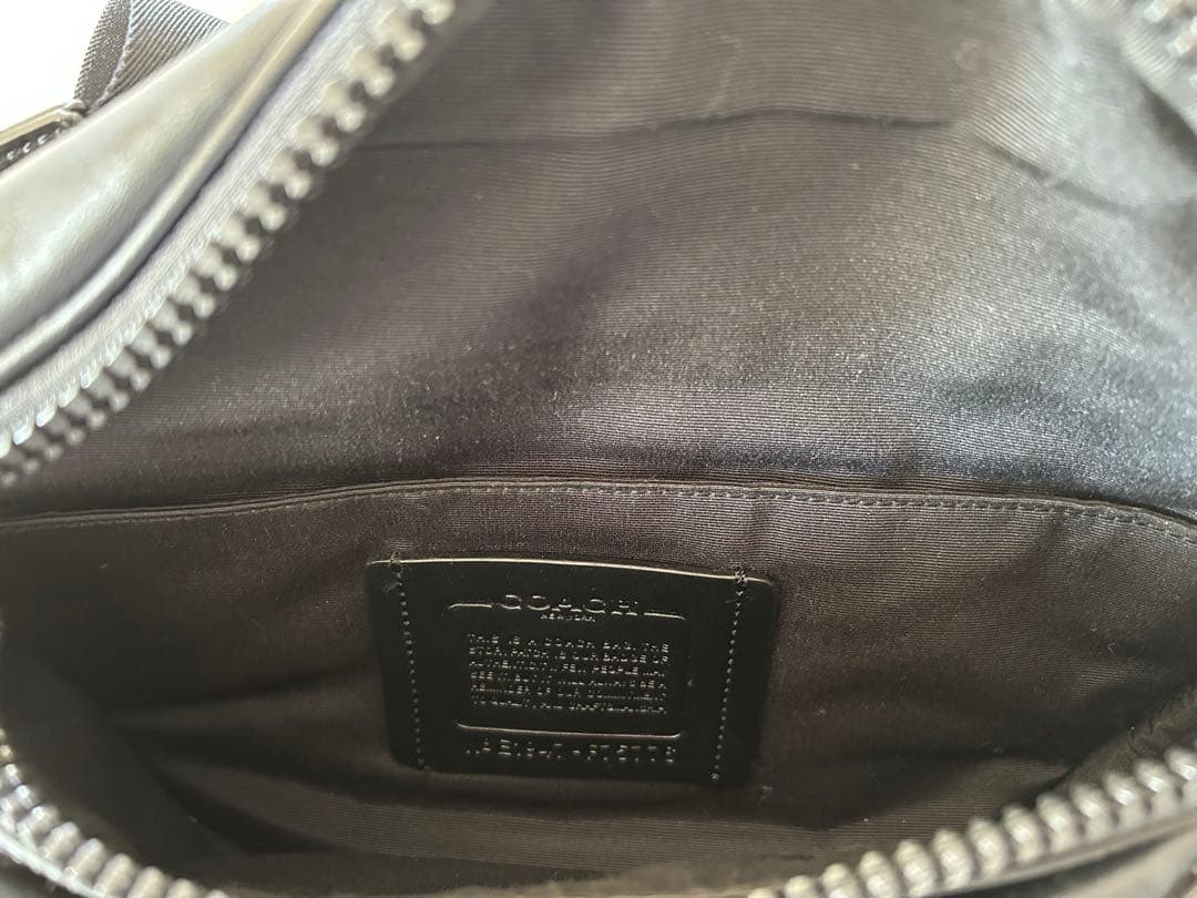 COACH ボディバッグ ブラック レザー