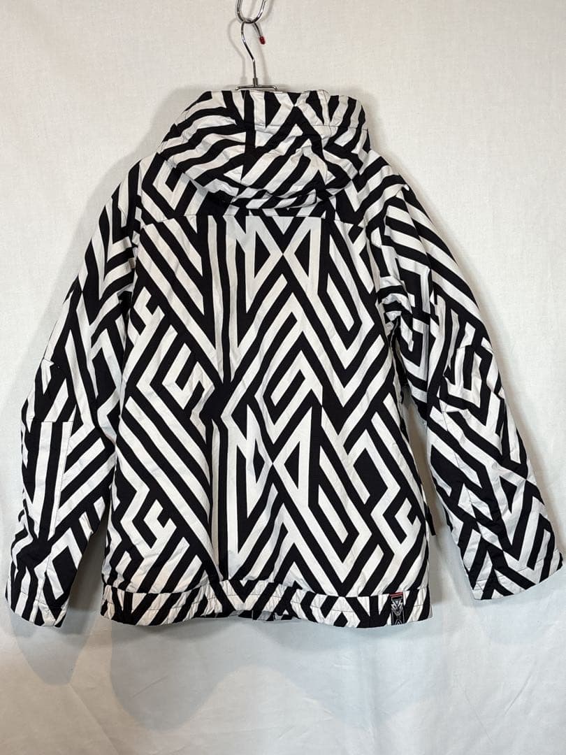 【BURTON】 Dryride スノーボ ード　j-6