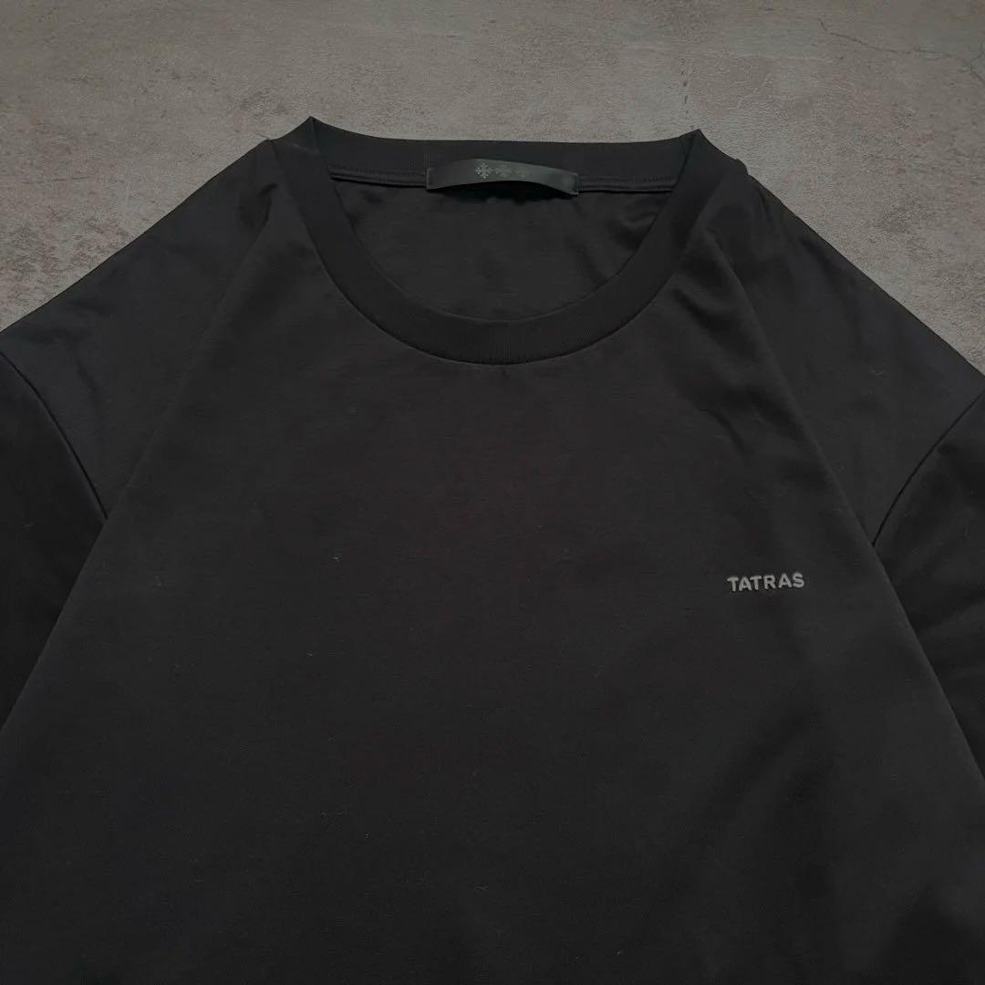 極美品 TATRAS ロゴ ロンT ブラック L ミニマル モード ストリート