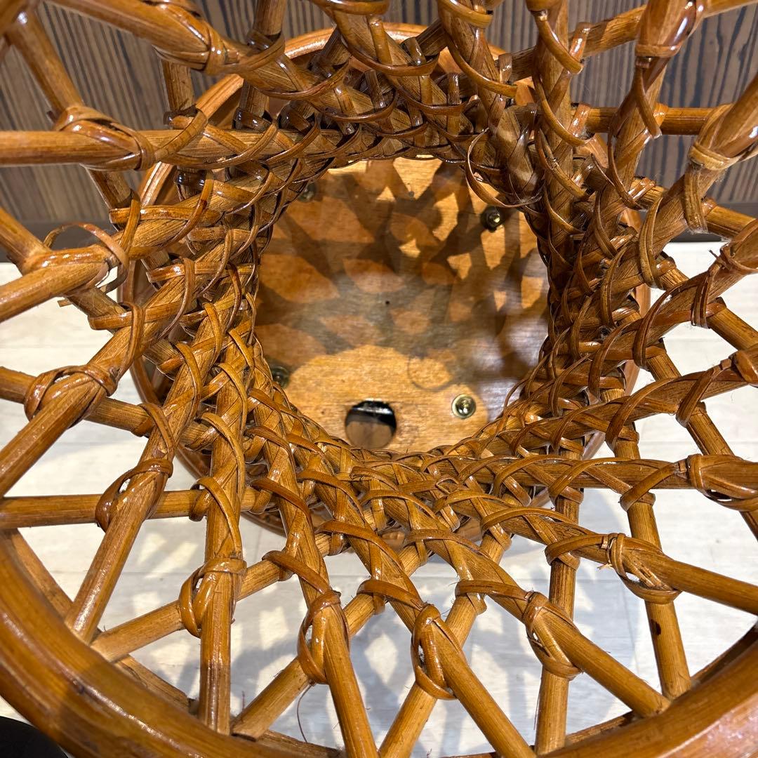 回転　ヴィンテージ 螺旋状ラタンスツール 籐 ラウンド 丸椅子 レトロ