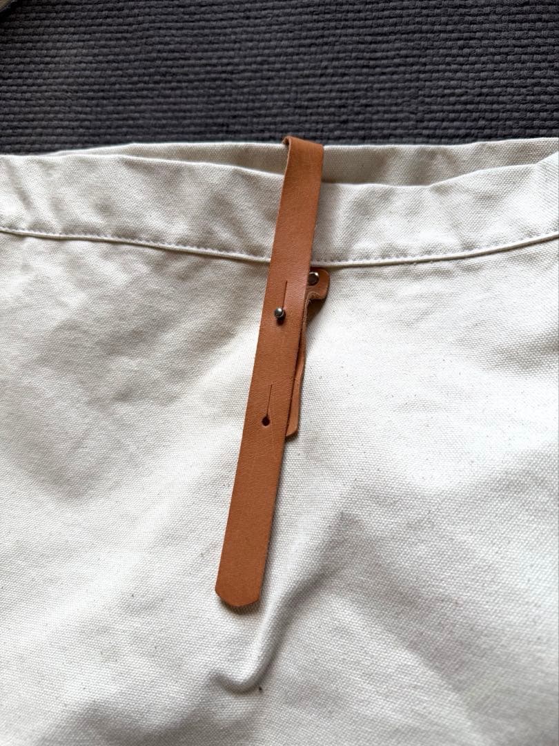【完売品】ヘリテージレザー 別注 Newspaper Bag- 18oz