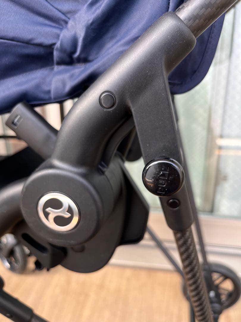 S*o様 cybexメリオカーボンオーシャンブルー