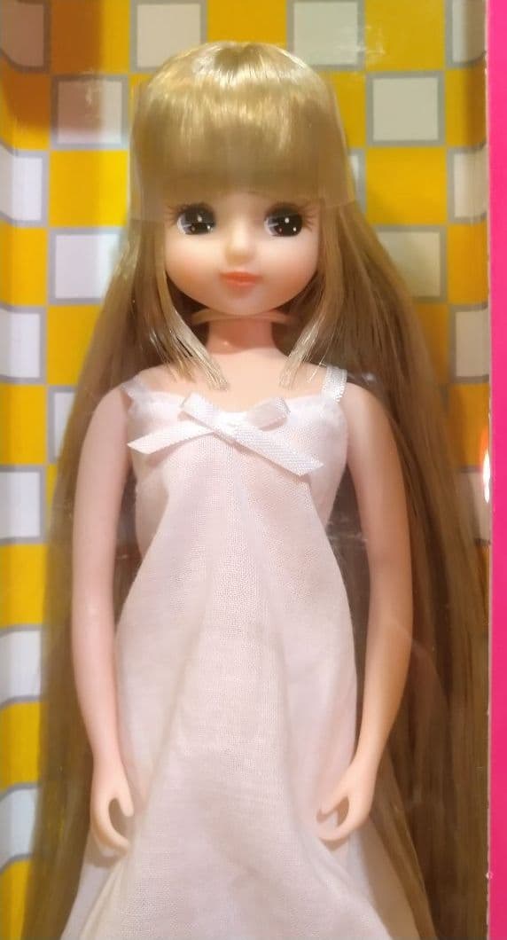 リカちゃんキャッスル リカちゃん 姫カット ロングストレート 新品未開封 レア