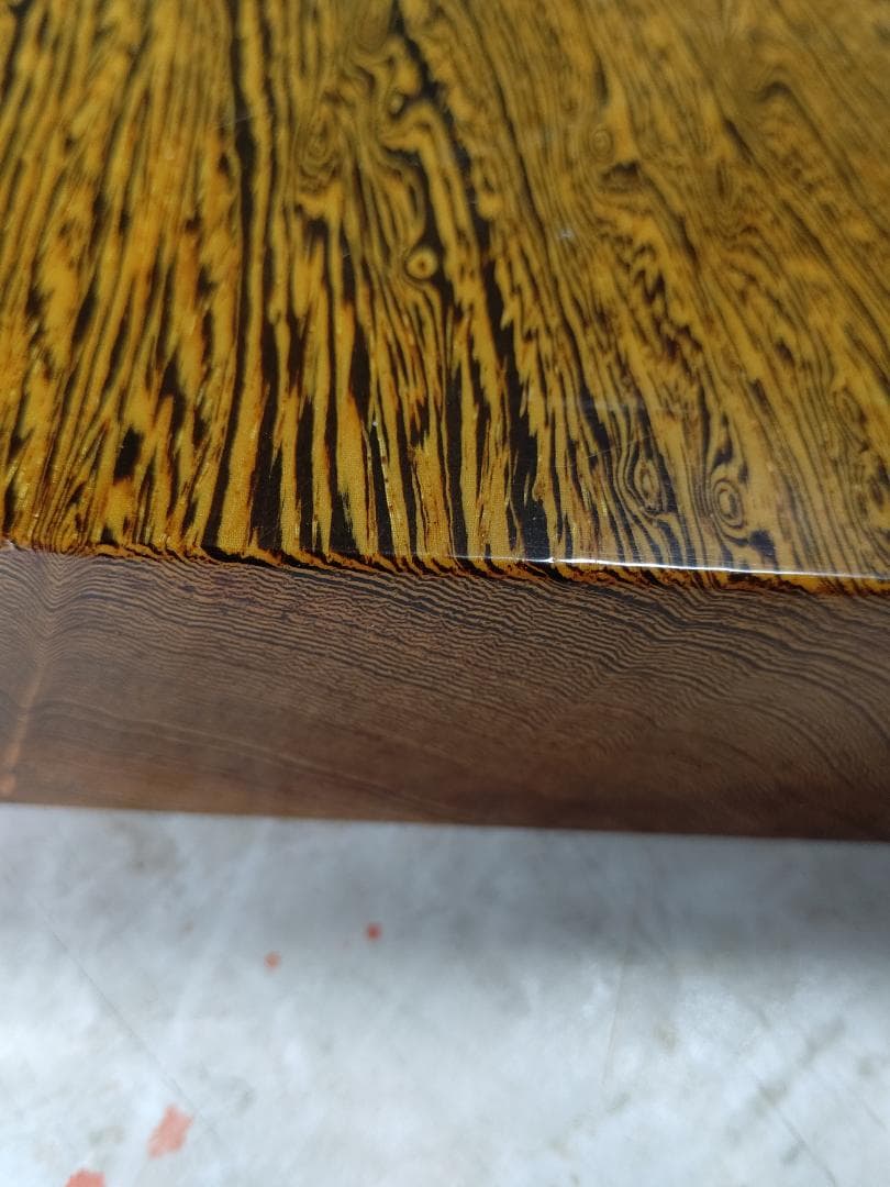 鉄刀木飾り台