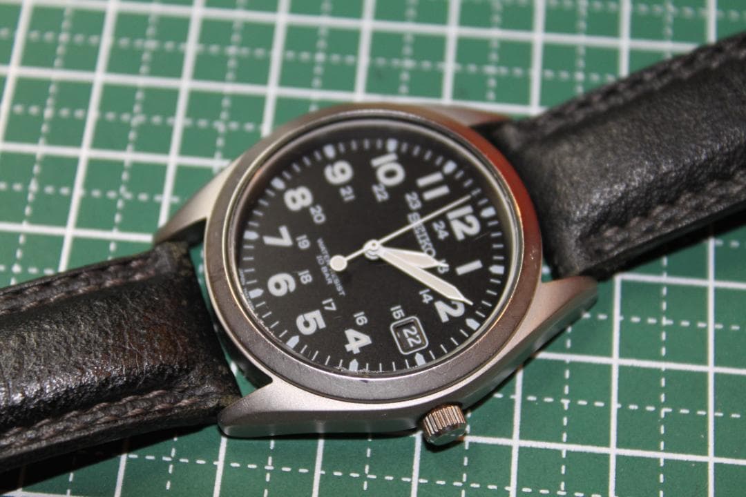 SEIKO 7N42-8260 ミリタリーウォッチ