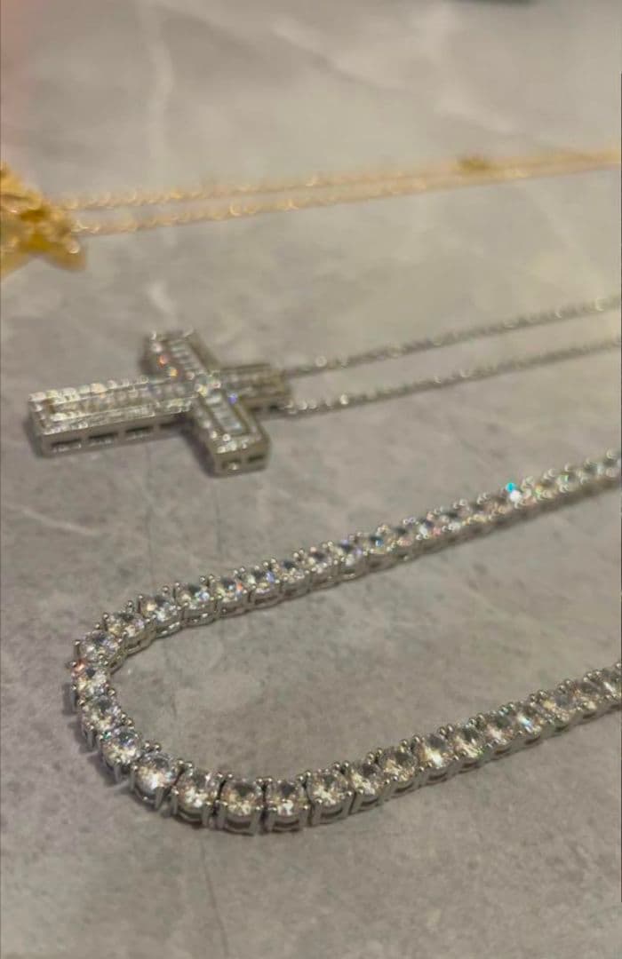 新年　セールテニスネックレス　ハイモデル　限定品　オシャレ