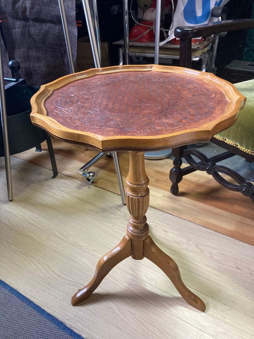 S*o様 コーヒーテーブル　サイドテーブル　繊細な造り　軽量