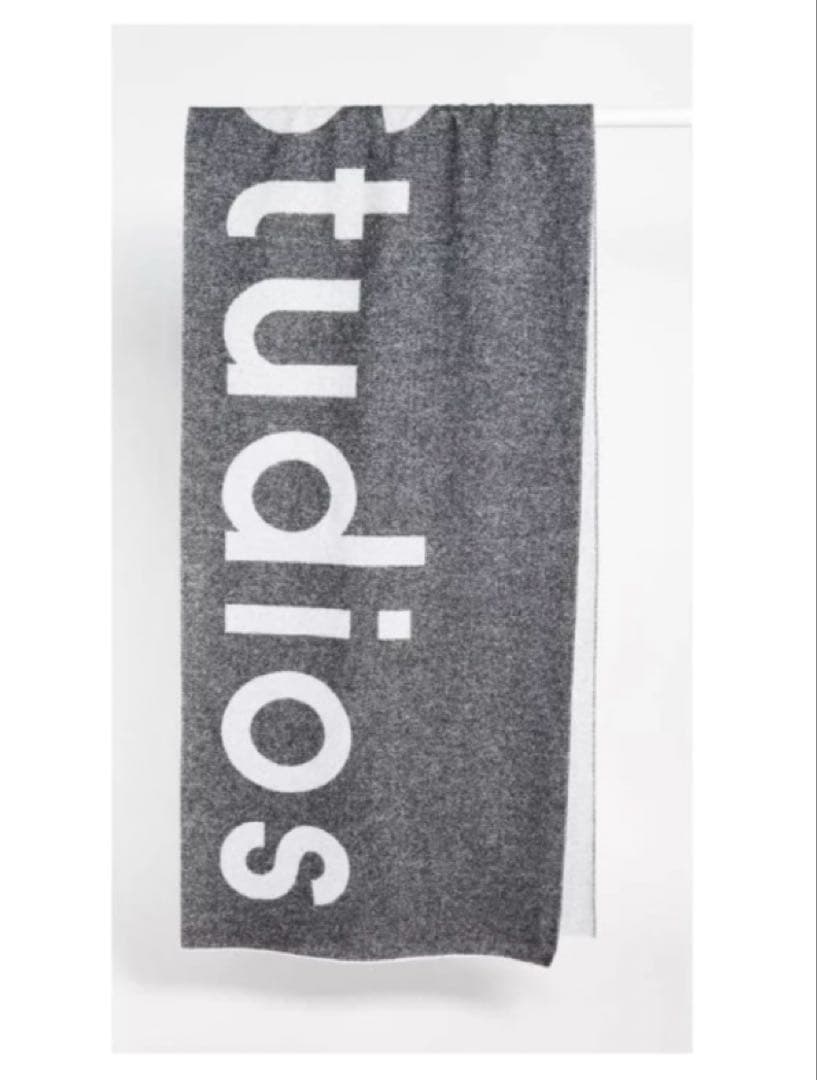 うさ木 アクネ ストゥディオズ Acne Studios ロゴ マフラー