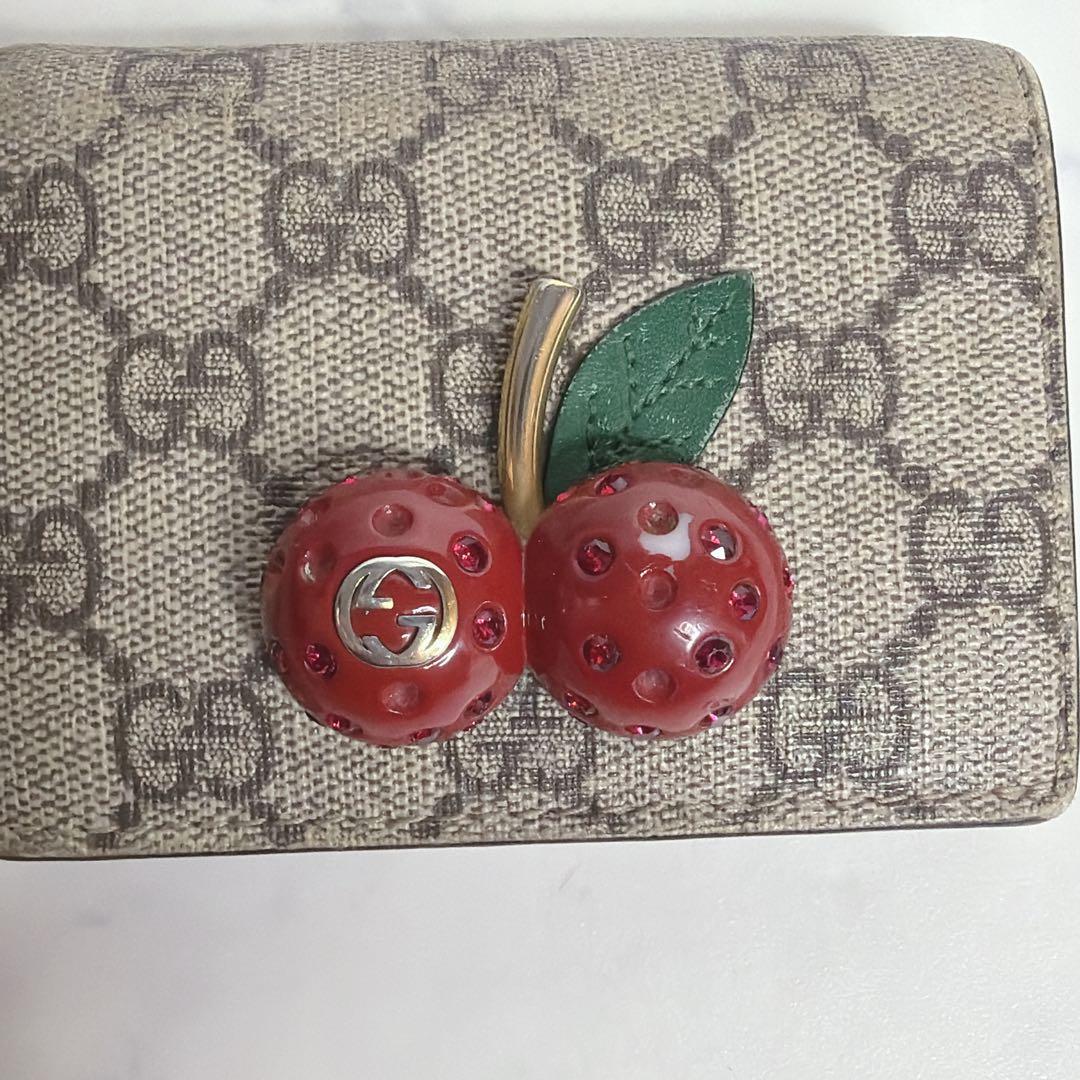 GUCCI グッチ GGスプリーム 2つ折り財布 さくらんぼ チェリー