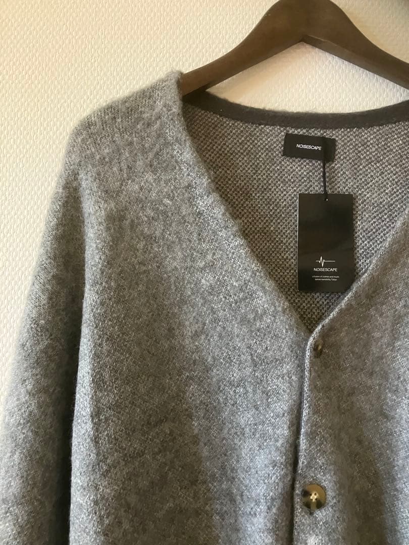 【新品】NOISESCAPE炎模様 Vネックカーディガン M グレー