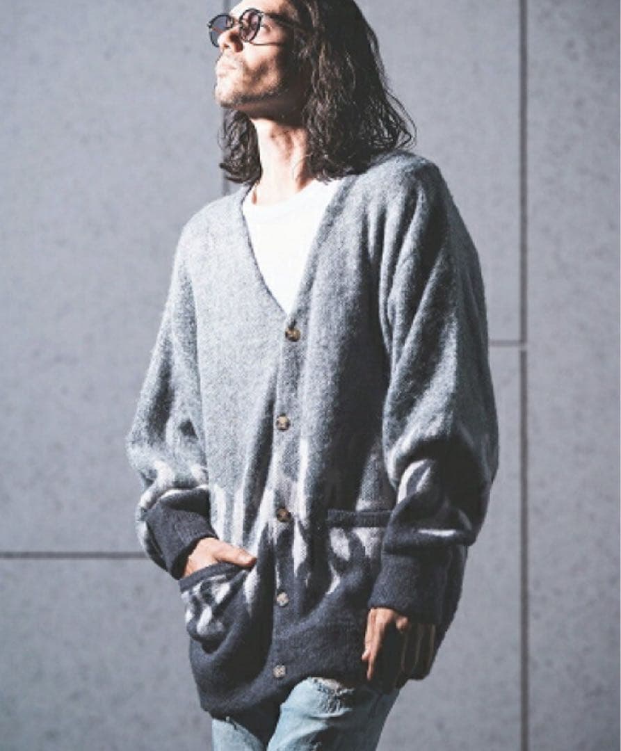 【新品】NOISESCAPE炎模様 Vネックカーディガン M グレー