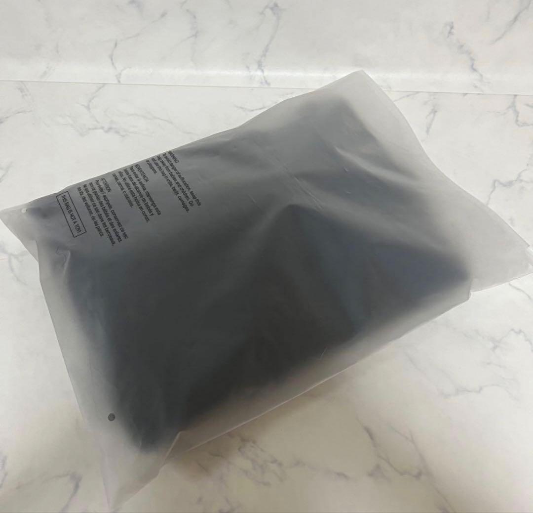 【新品】BOXY LOGO プルオーバーパーカー FOG ESSENTIALS