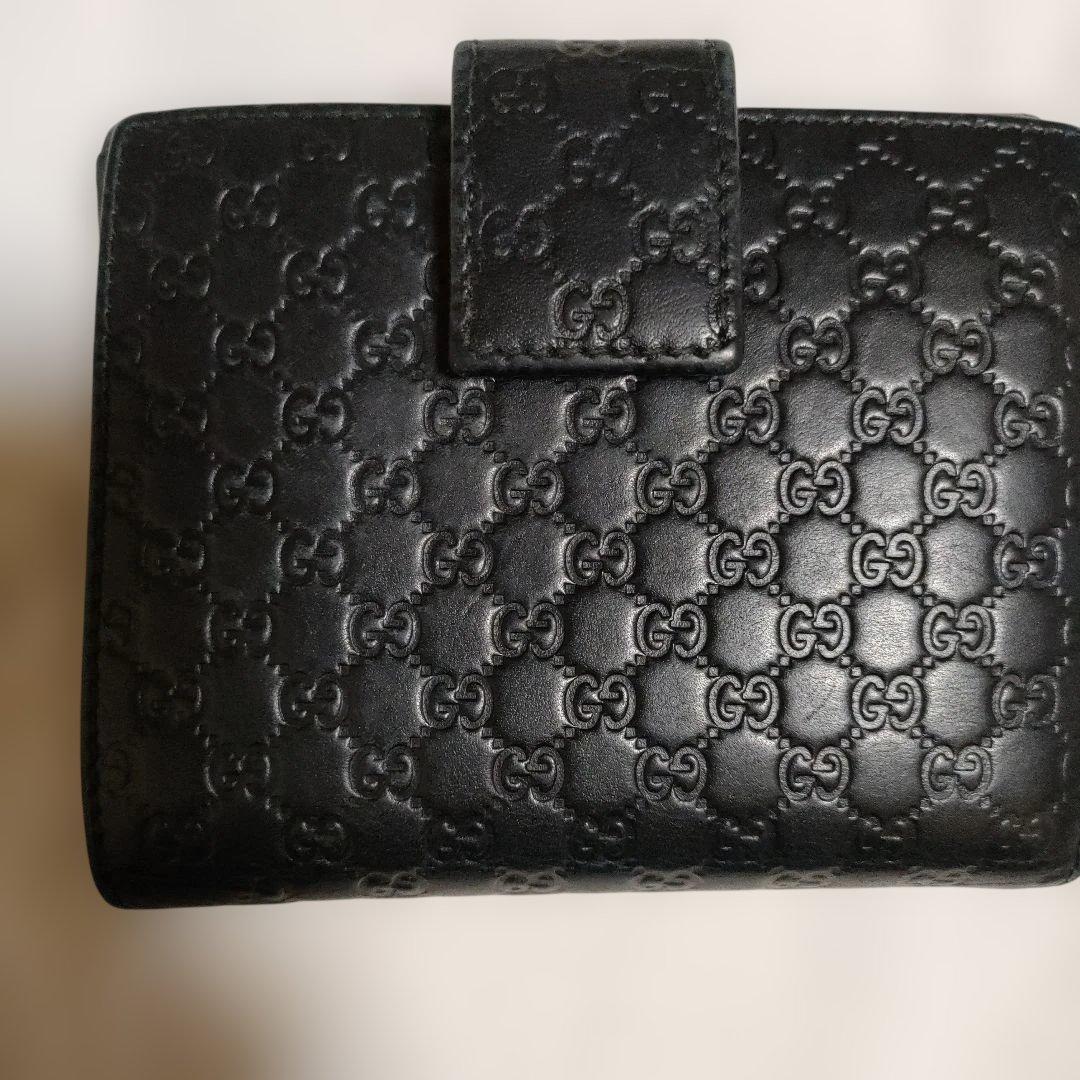 GUCCI ブラックレザー 二つ折り財布