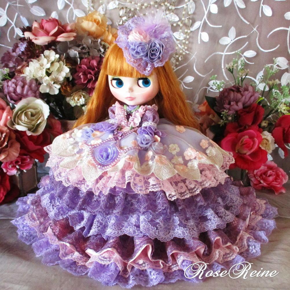 nページ エリザベート王妃 高貴なパープルグラデーションフリルドールドレス