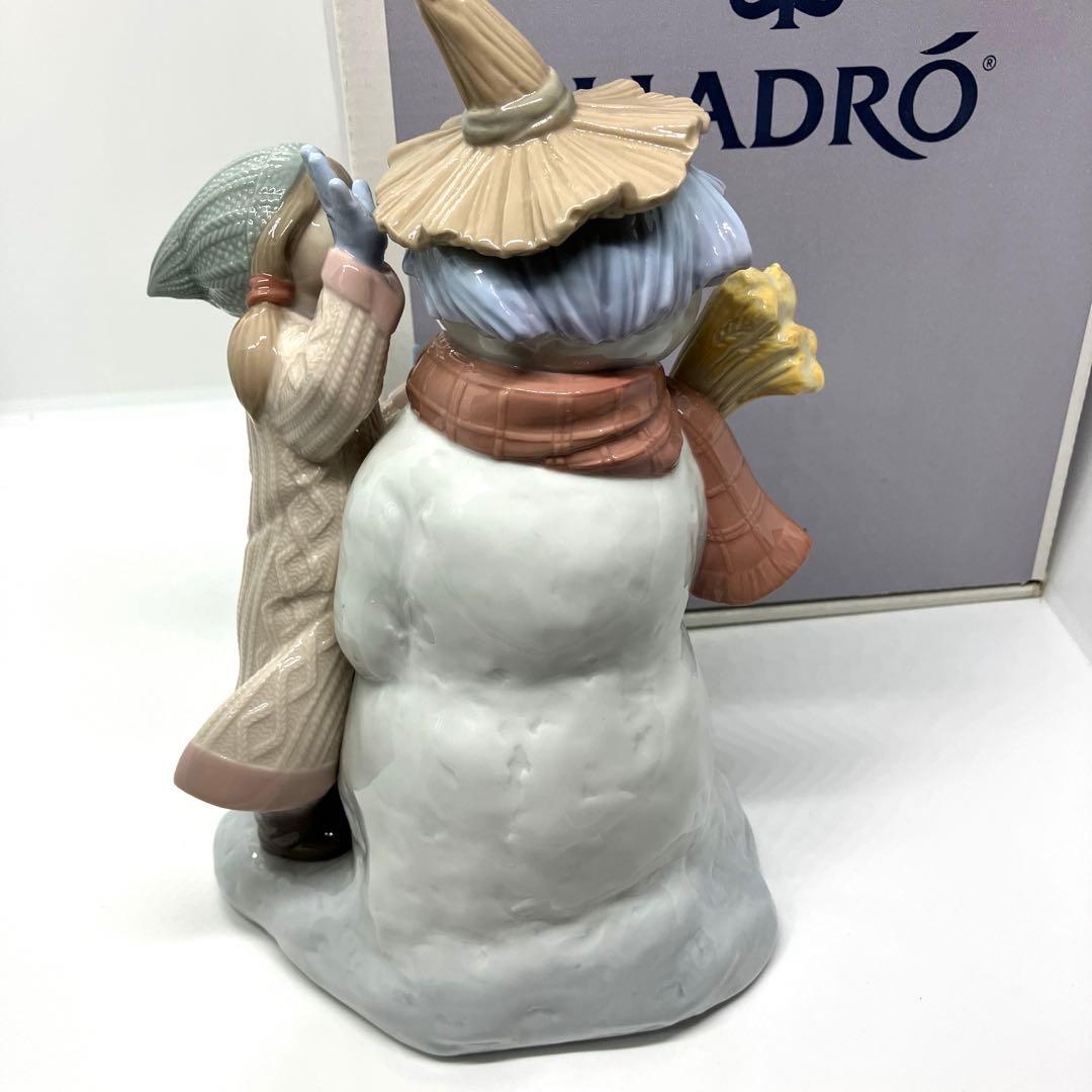 LLADRO リヤドロ おしゃべりしましょう クリスマス フィギリン 8168