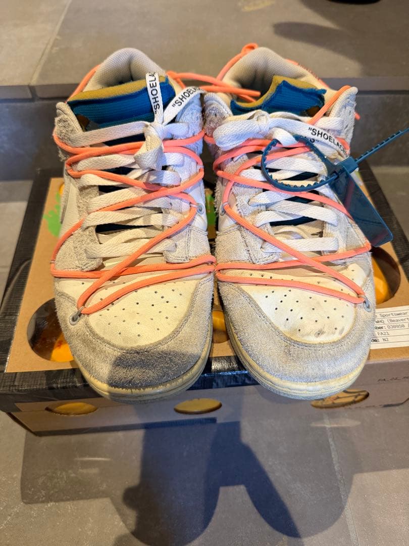 Off-White × Nike Dunk Low \"Lot.19\"