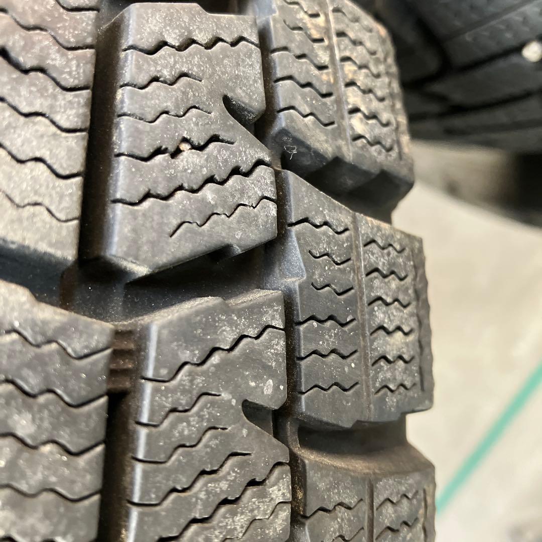 スタッドレスタイヤ 155/65r14 ４本