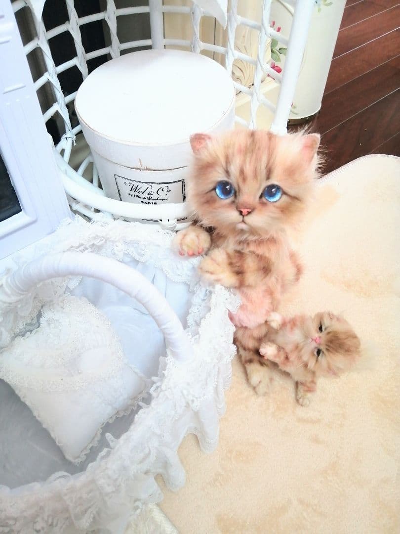 猫ちゃん♡親子♡ママとベビー♡虎柄♡アートドール♡ぬいぐるみ♡かご♡