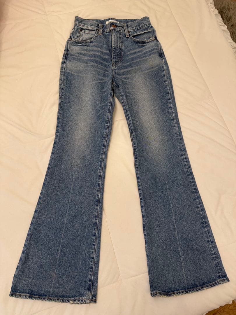 MOUSSY MVS FLARE 25インチ