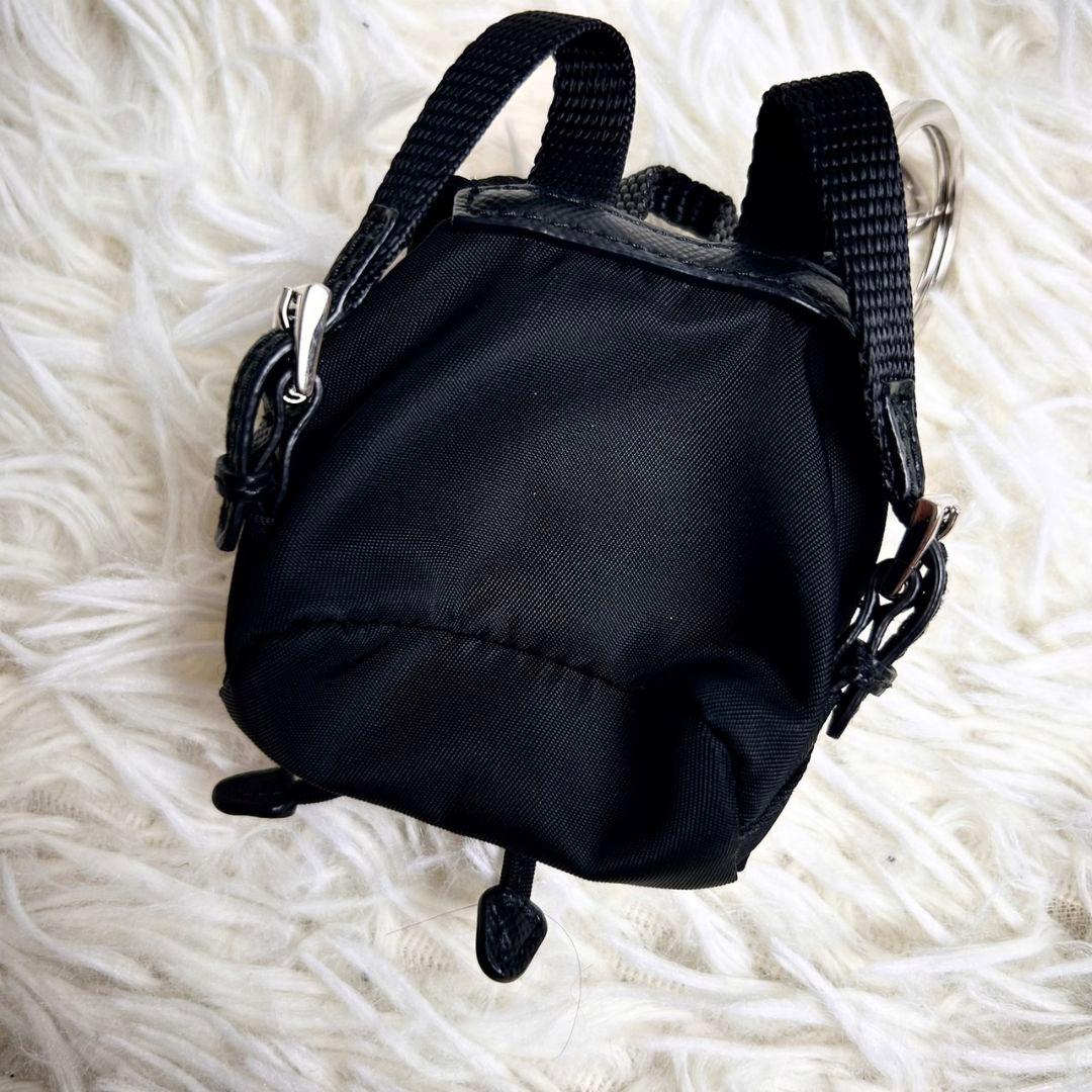 【極美品】PRADA リュック型 キーホルダー バッグチャーム 小物入れ 黒