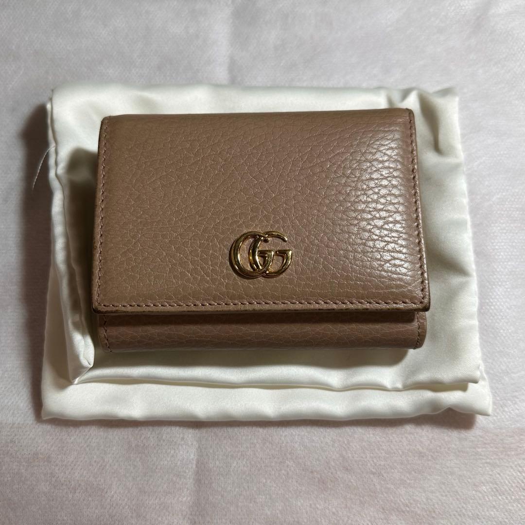 GUCCI グッチ 三つ折り財布　ベージュ