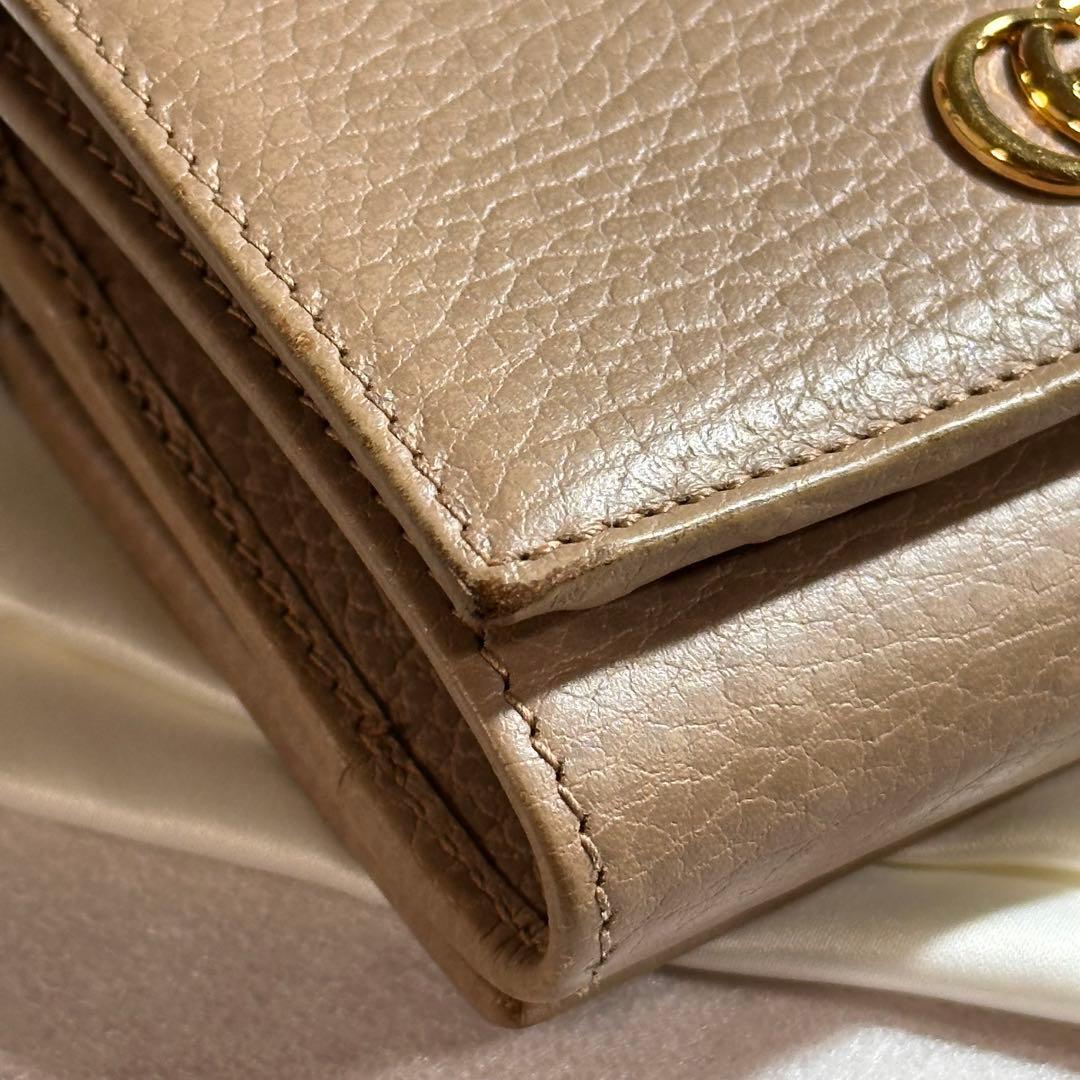 GUCCI グッチ 三つ折り財布　ベージュ