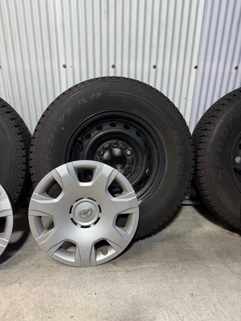 200系ハイエース スタッドレス ノーマルホイール付 195/80R15 LT
