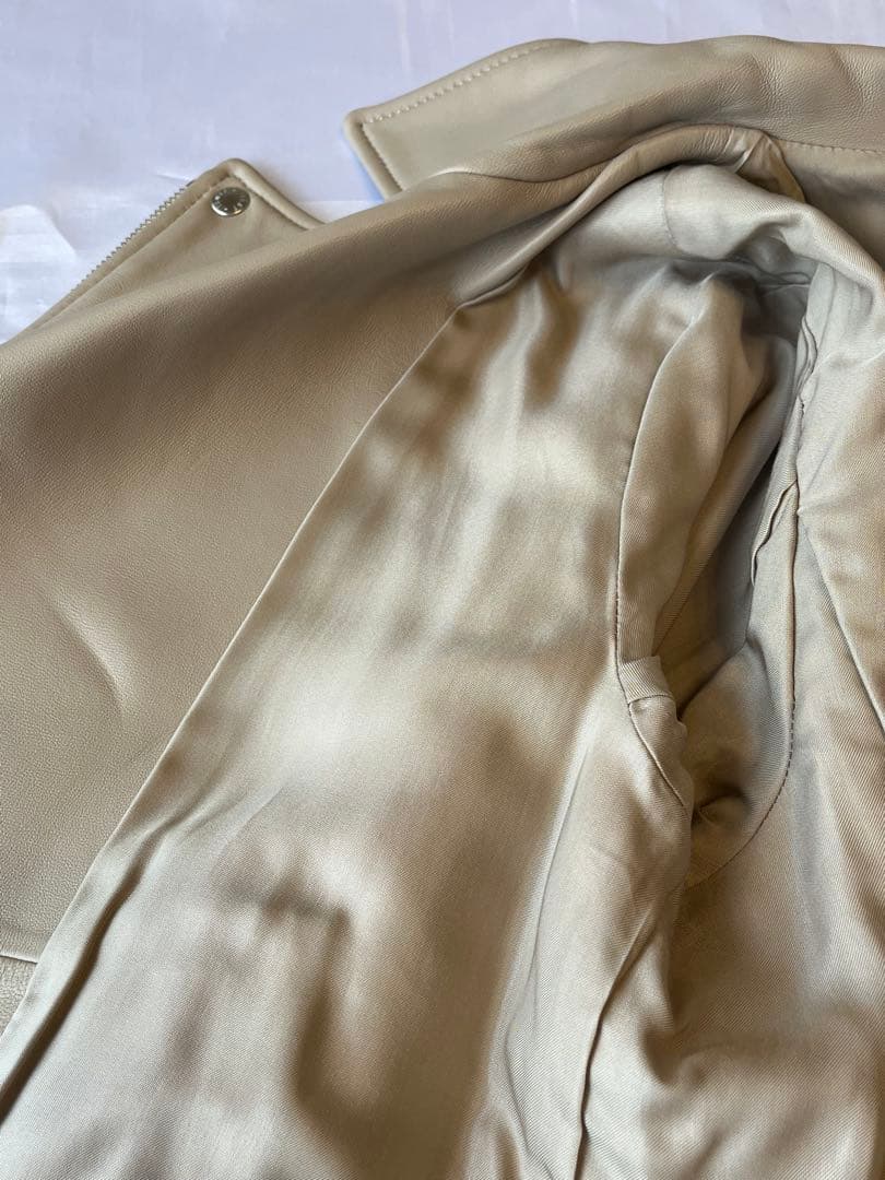 23区　ラムレザー　ライダースジャケット　サイズ40 グレージュ