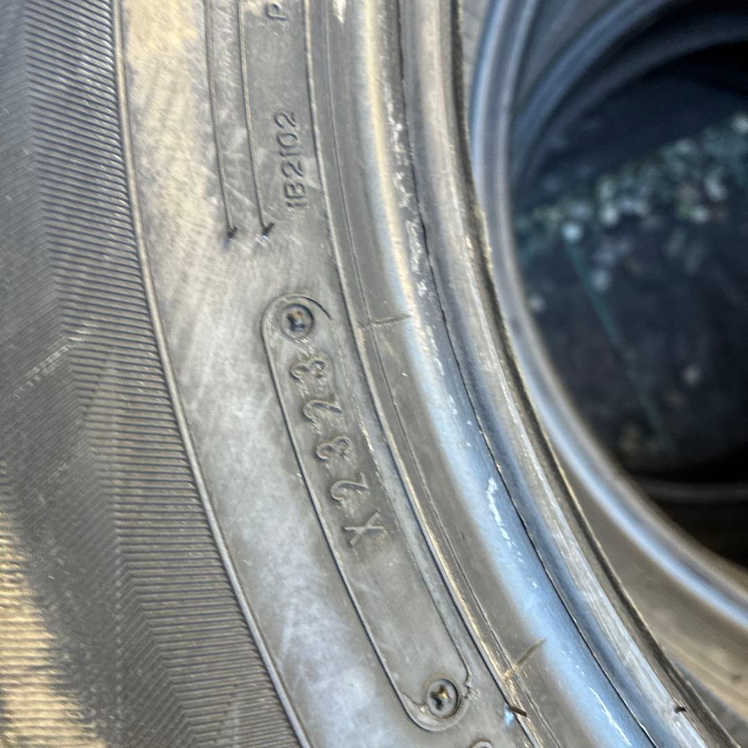 タッピーさまスタッドレスタイヤ 205/60R16 WINTER MAXX02