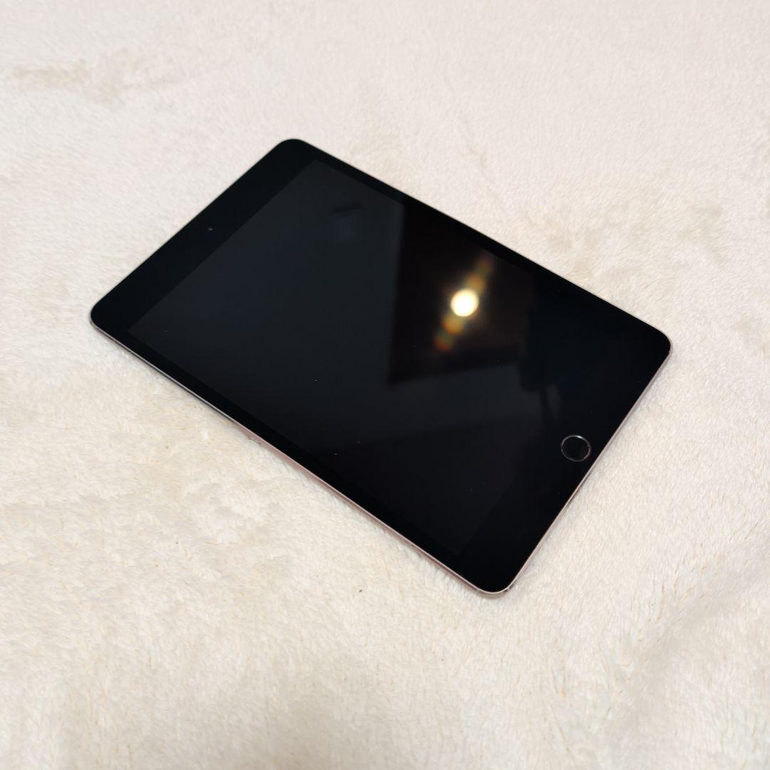 Apple iPad mini 4 128GB Wi-Fiモデル スペースグレー