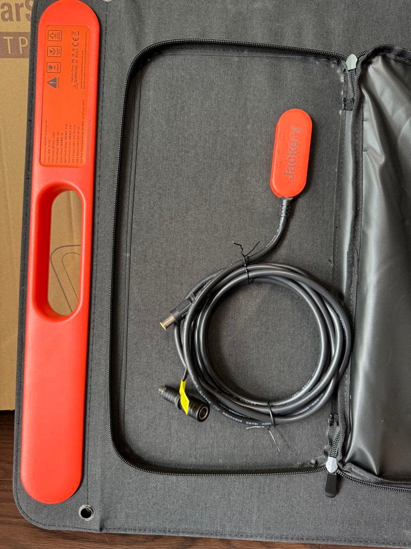 Jackery SolarSaga 100W ソーラーパネル(JS-100C）