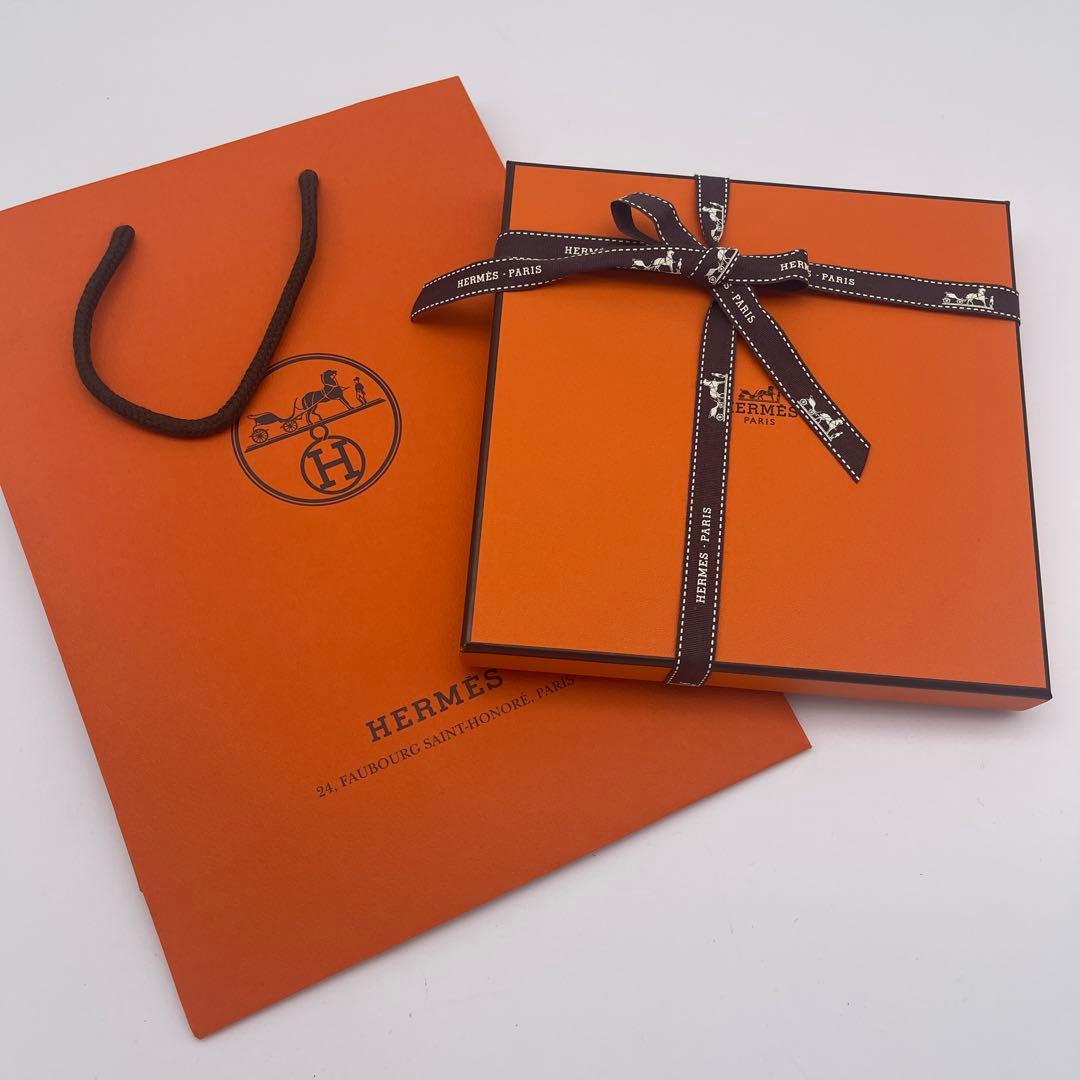 新品　HERMES ネイビー Hロゴ タオルハンカチ