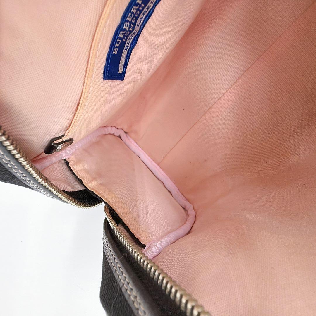 希少【バーバリーブルーレーベル】ミニボストン ハンドバッグ 黒 ピンクホース刺繍