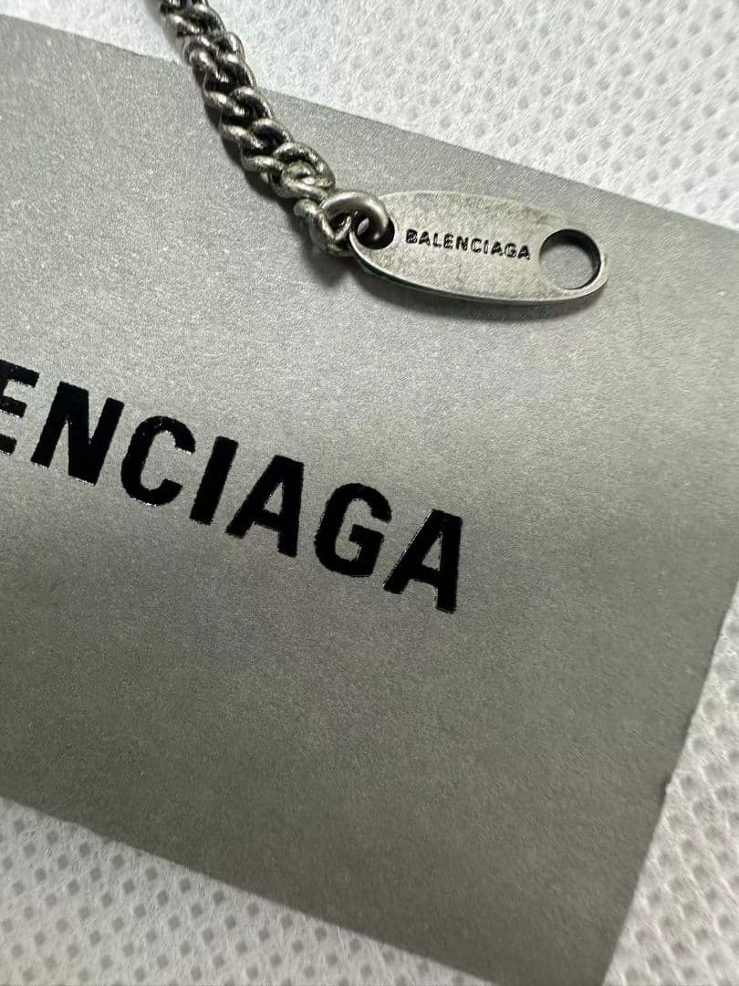 BALENCIAGA チェーンネックレス ロゴプレート付き　新品同様