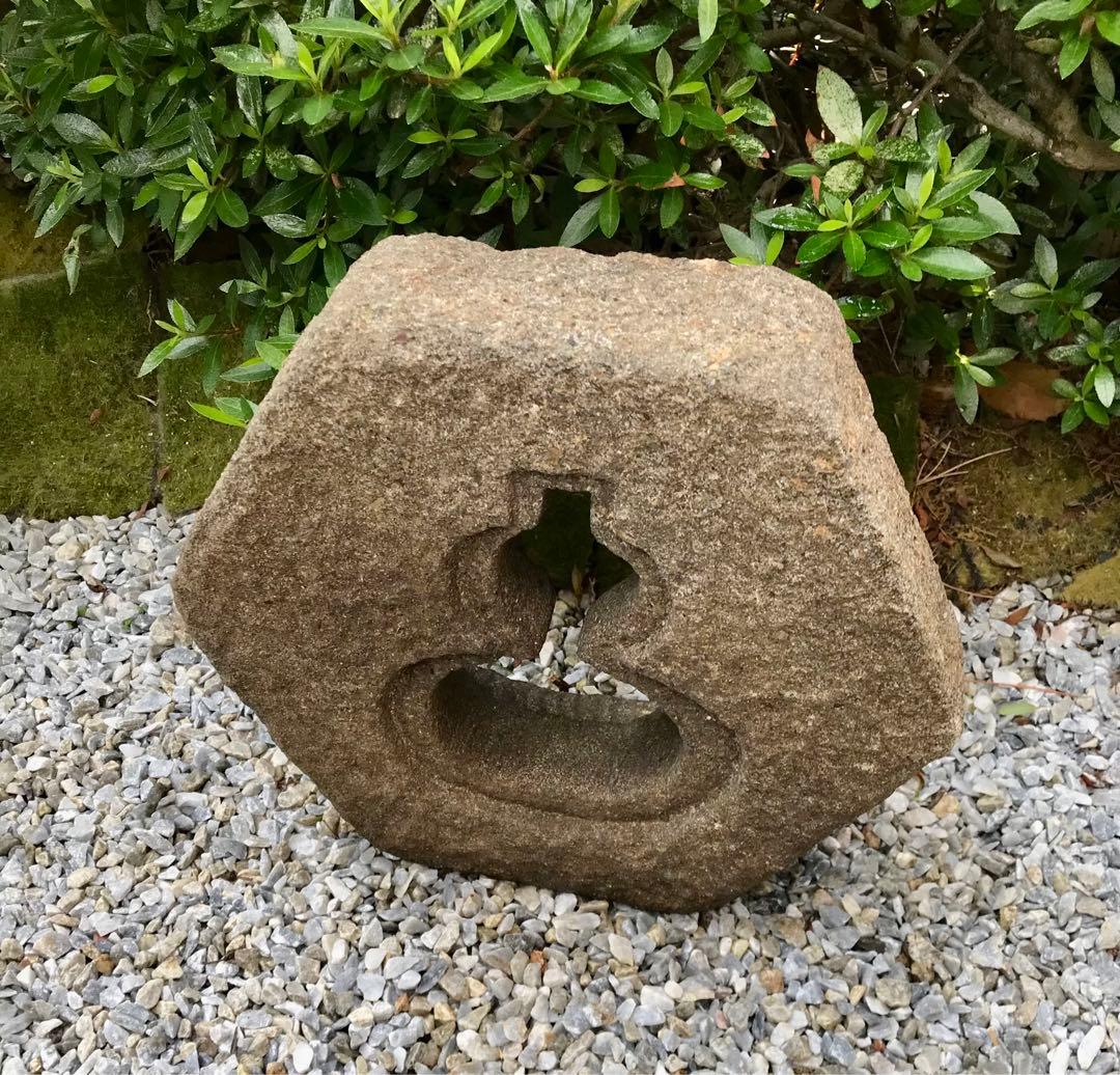【天然石・瓢箪模様・屋上テラス灯篭・オブジェ・坪庭石灯篭・露地庭灯篭】造園水石