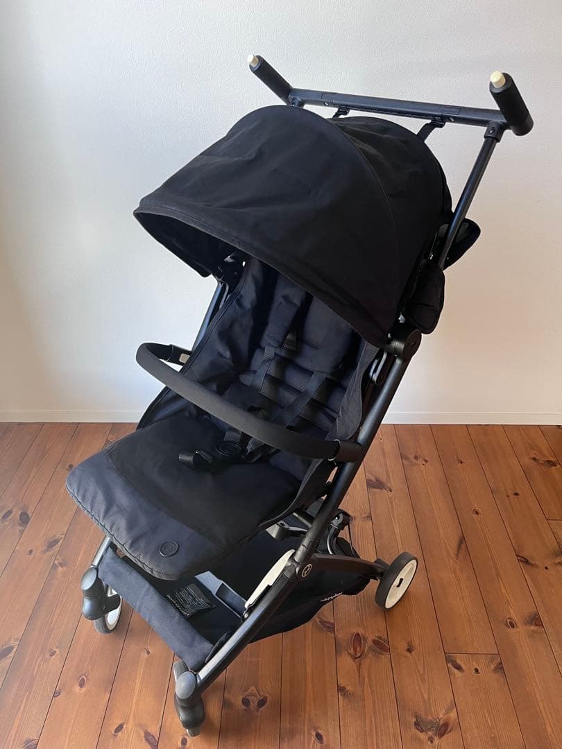 サイベックス リベル ブラック バンパー付き Cybex Libelle