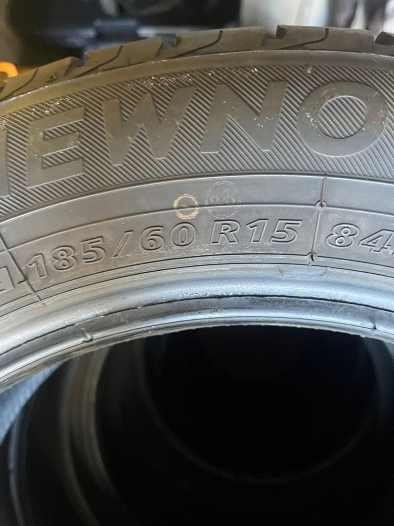 ①製造2024年　送料無料！185/60R15 ブリヂストン　夏タイヤ