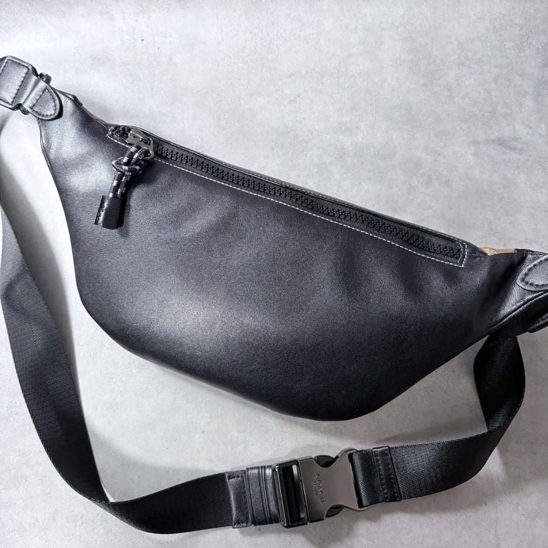 極美品✨コーチ レキシー シグネチャー ボディバッグ ウエストポーチ　コラボ限定