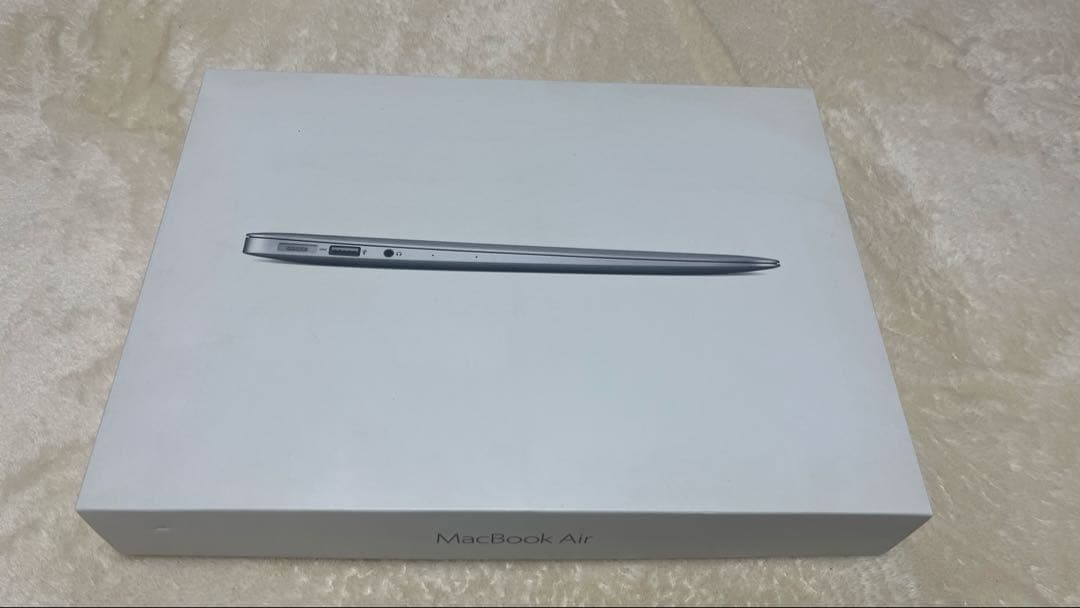 MacBook本体 MacBook Air 13inch2017A1466 8GB SSD128GB
