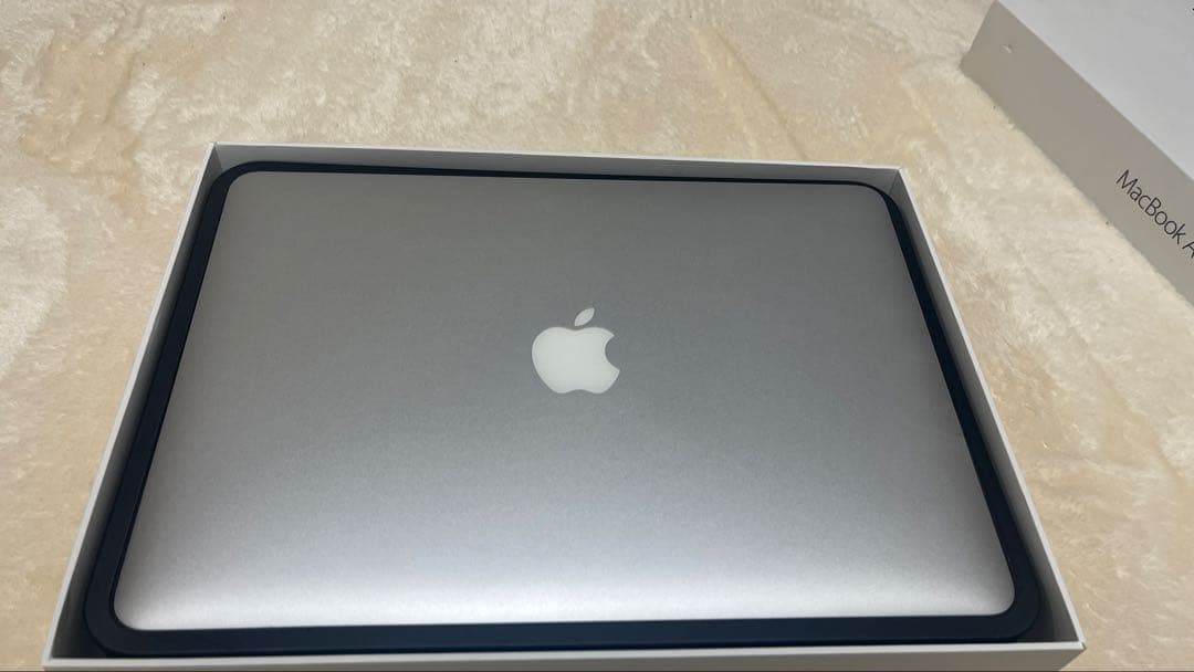 MacBook本体 MacBook Air 13inch2017A1466 8GB SSD128GB